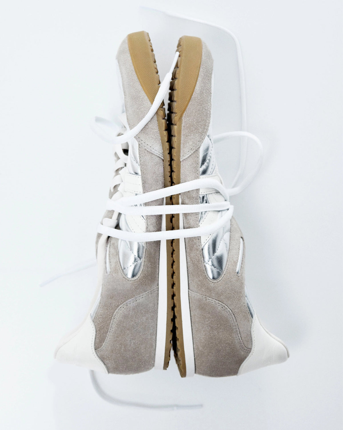 Silver/Grey
