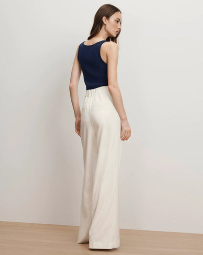 Dove White