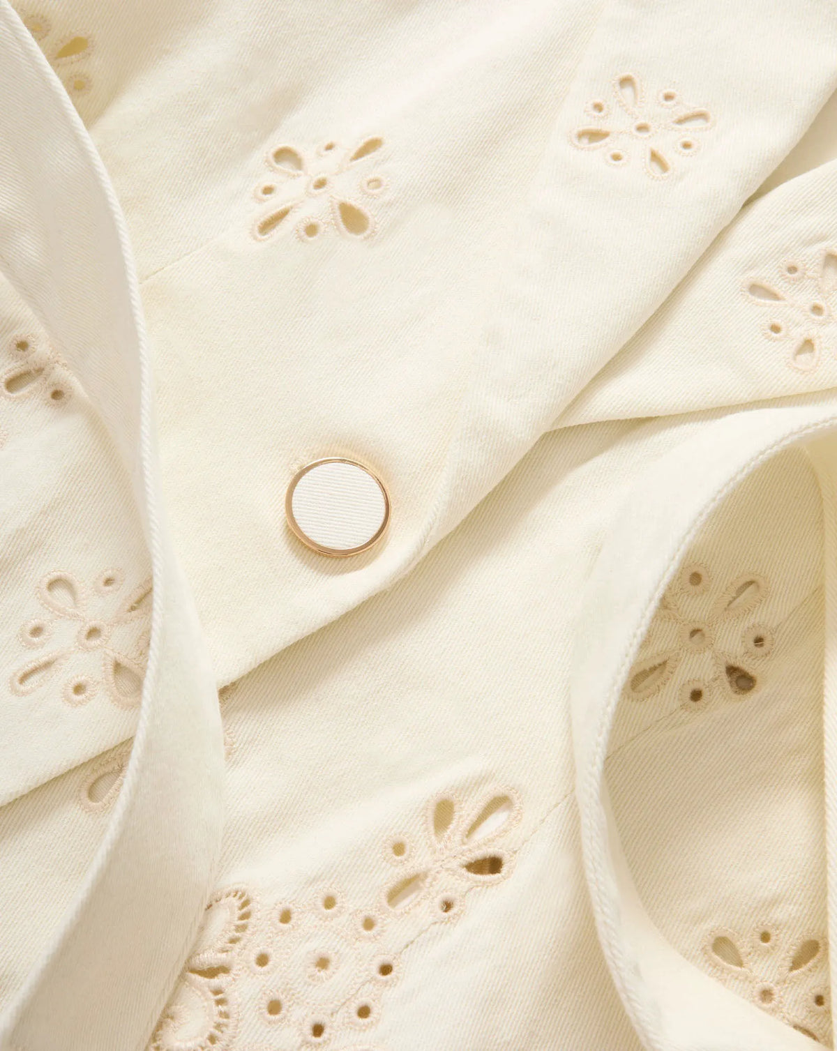 Dove White