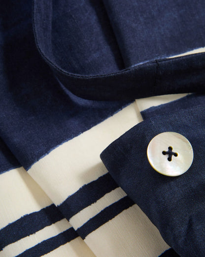 Navy/Dove White