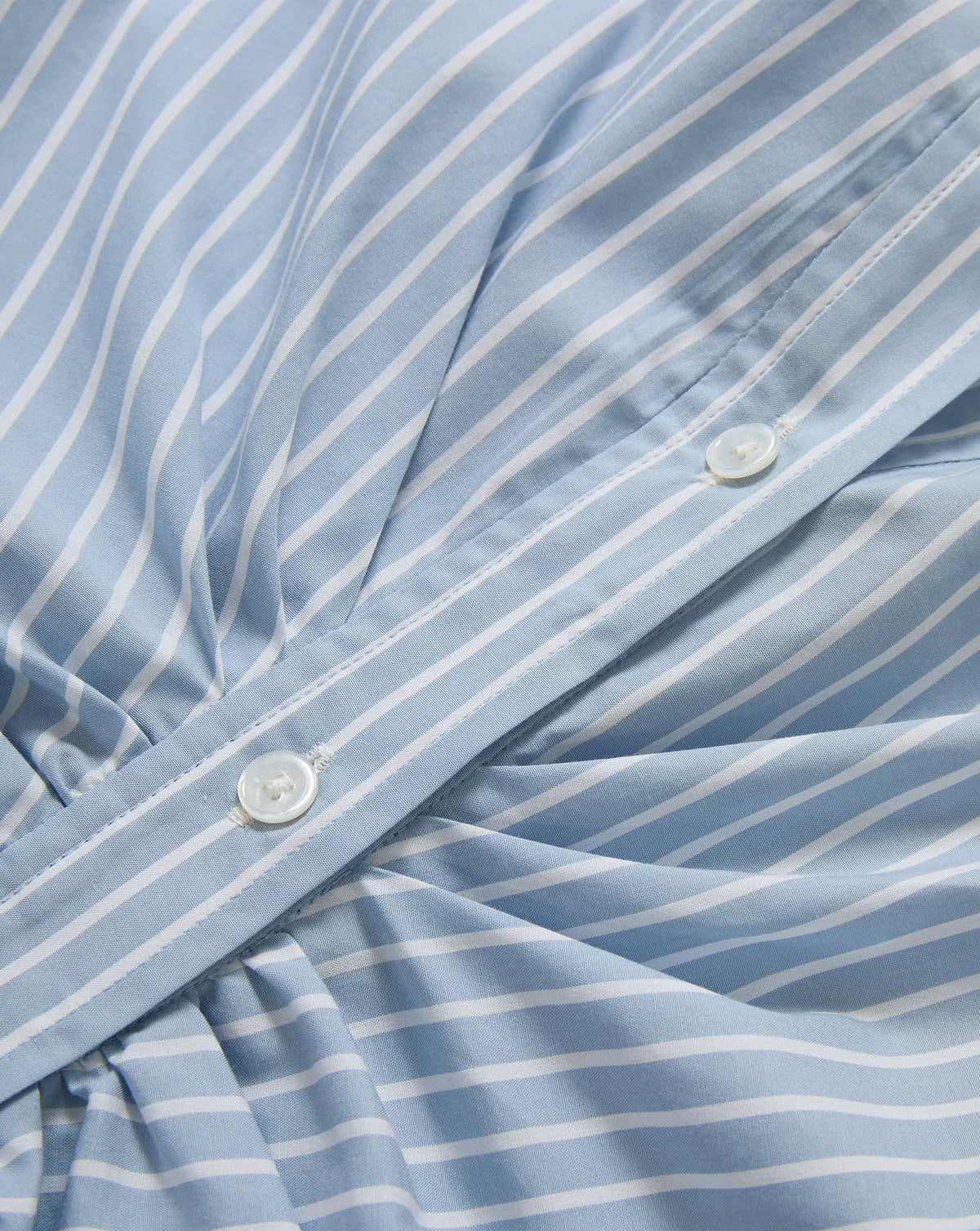 Pale Blue River/White