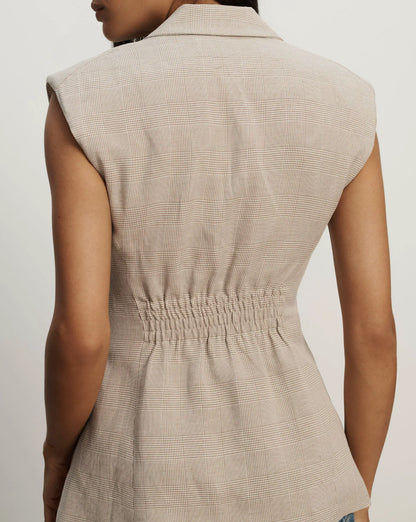 Dark Acorn/Dove White