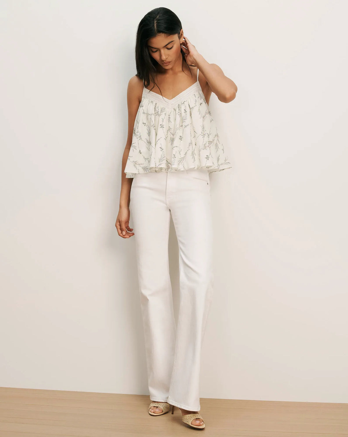 Dove White Multi