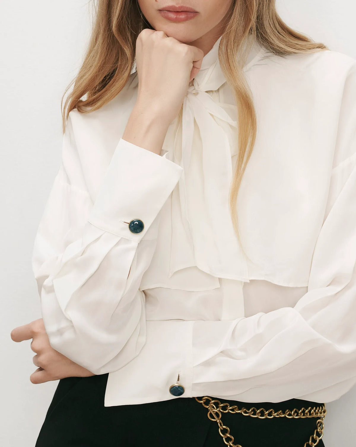 Dove White