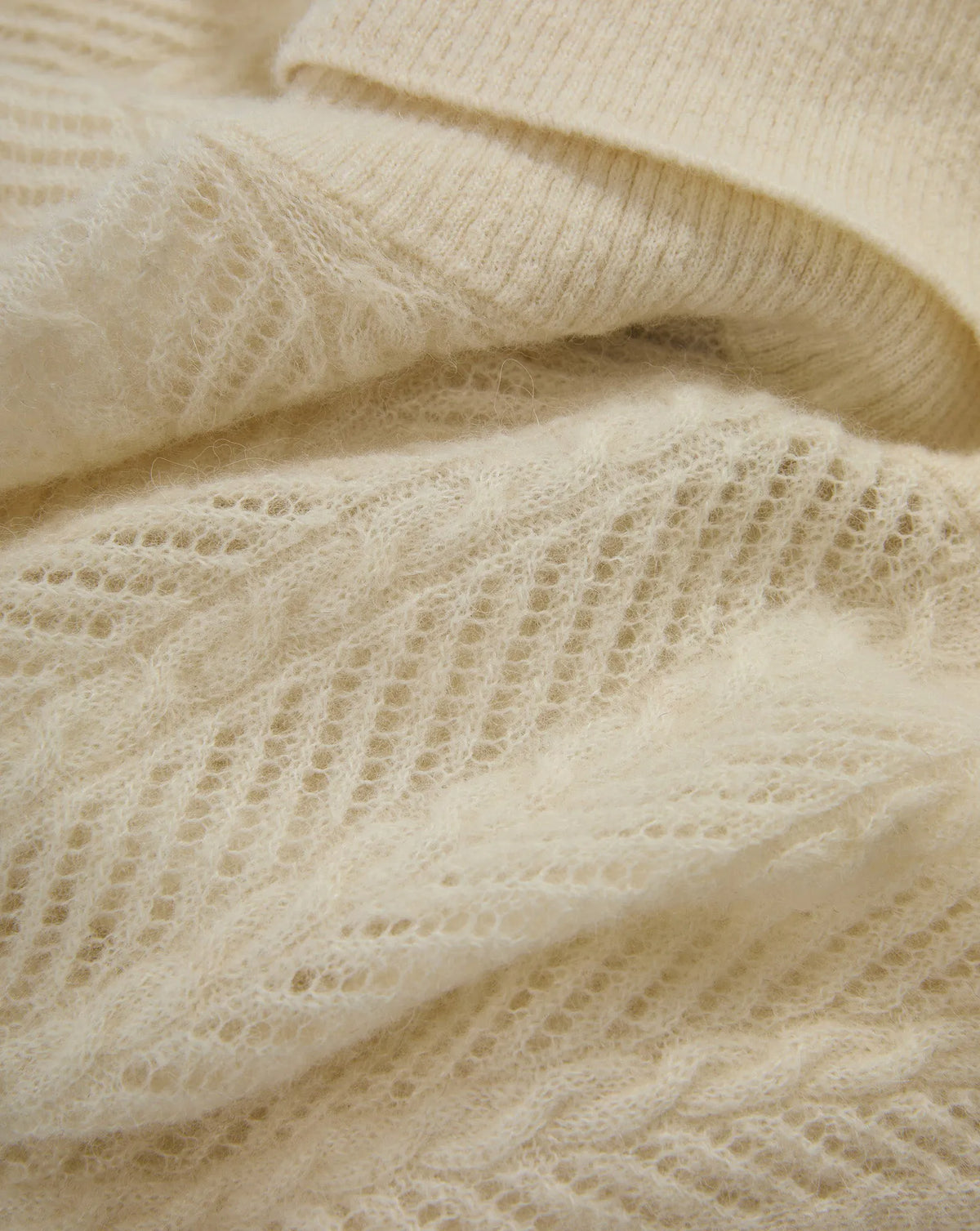 Dove White