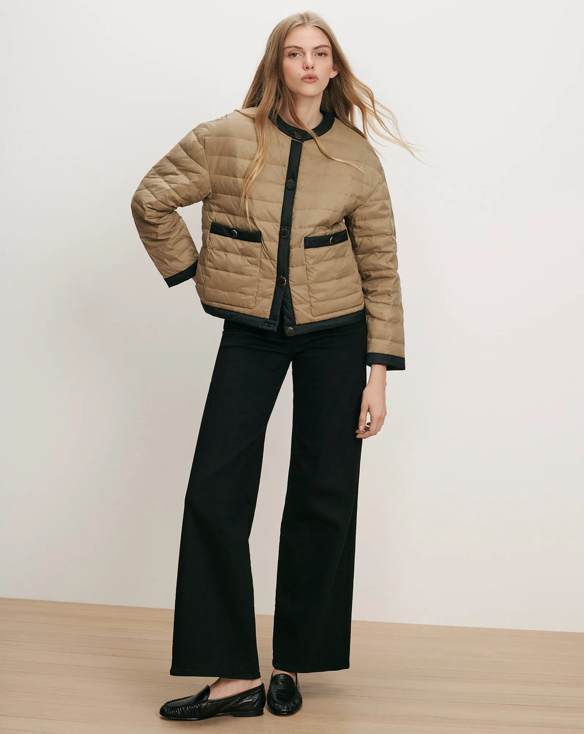 Desert Taupe/Black