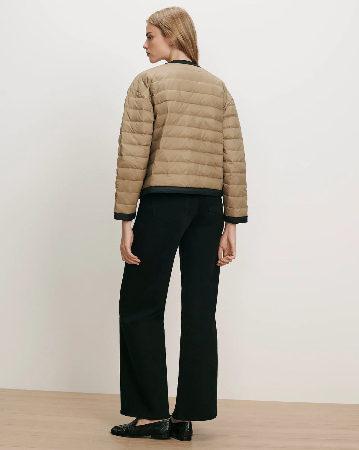 Desert Taupe/Black