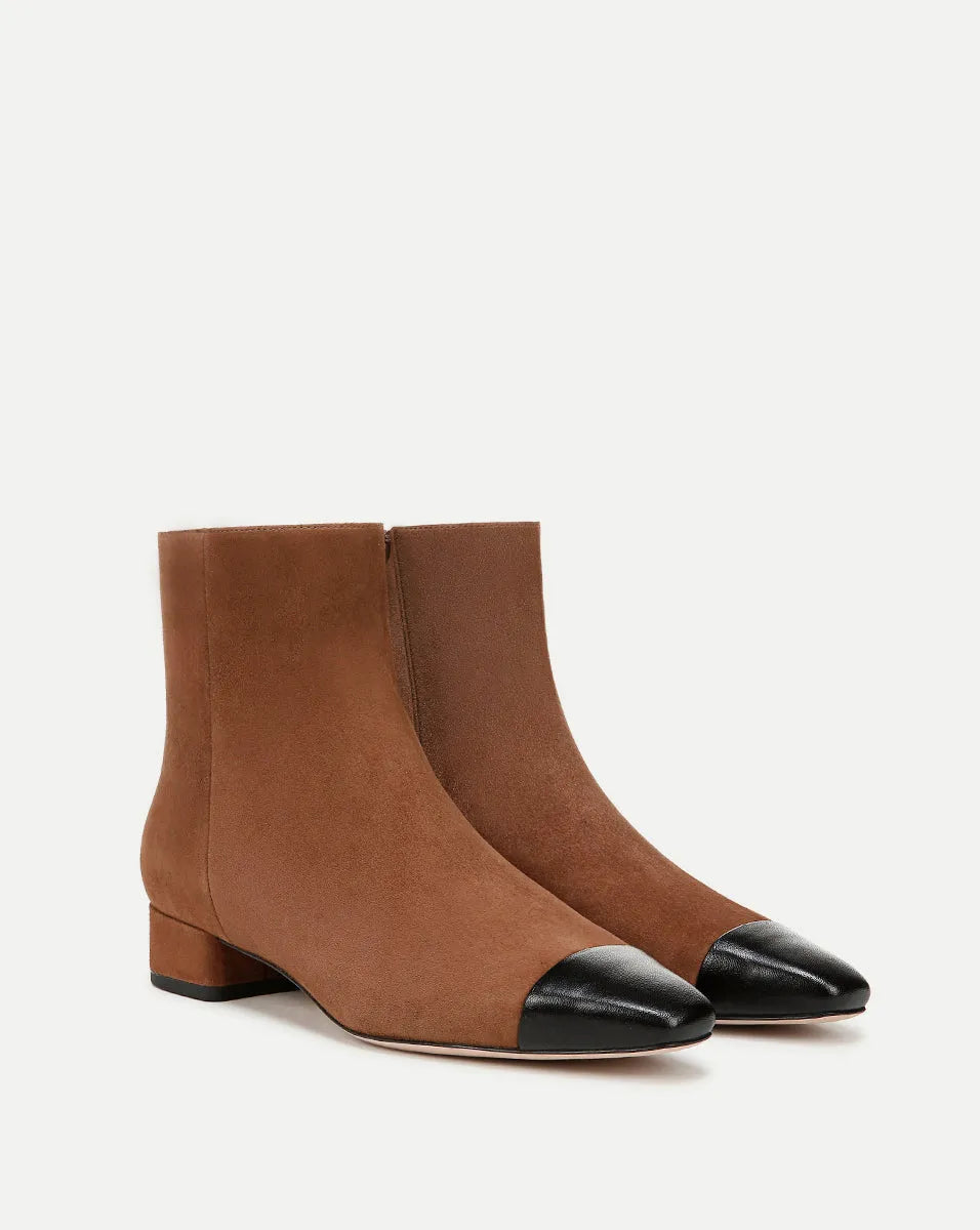 Cedar/Black