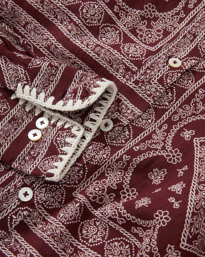 Raisin/Dove White