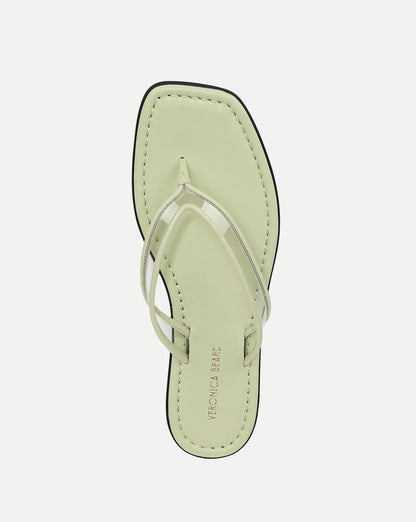 Clear/Light Pistachio